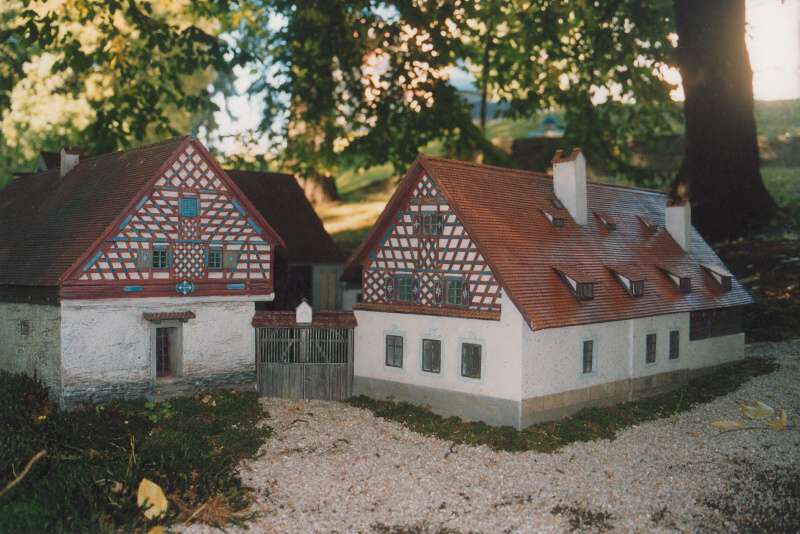 Fachwerklandgut Rustlerův statek (Modell im Park Boheminium)