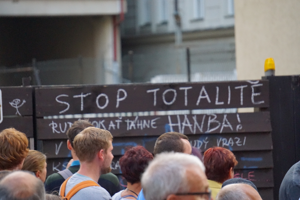 Die Angst vor einem Wiedererstarken des Totalitarismus in Tschechien ist groß. Foto: K. Kountouroyanis