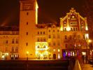 Außenansicht des Clubs, Blick auf das Eckgebäude