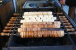 Süßes, zimthaltiges Drehgebäck "trdelník"
